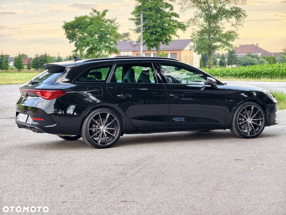 Cupra Leon Sportstourer - 4