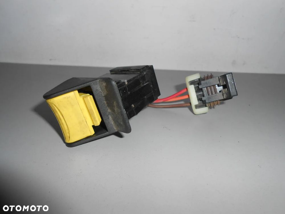 Włącznik WOM John Deere 6930 - 1