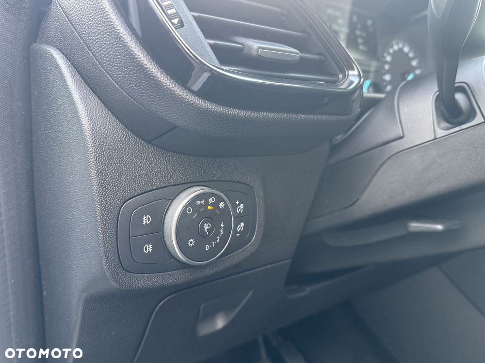 Ford Fiesta 1.1 S&S TREND - 10