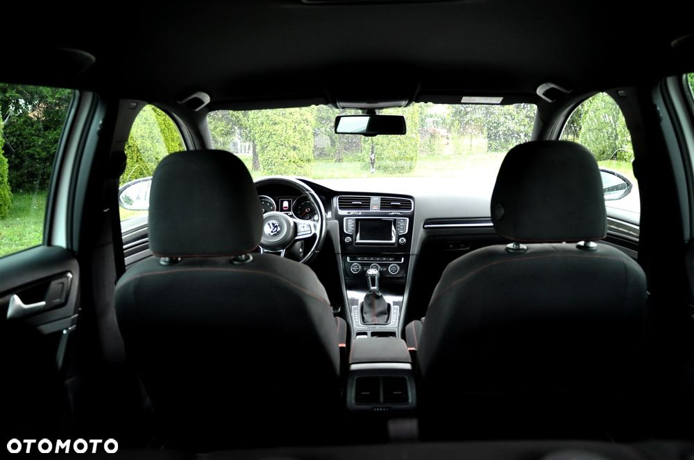 Volkswagen Golf 2.0 TSI BMT GTI - 29
