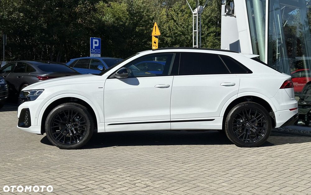 Audi Q8 - 5