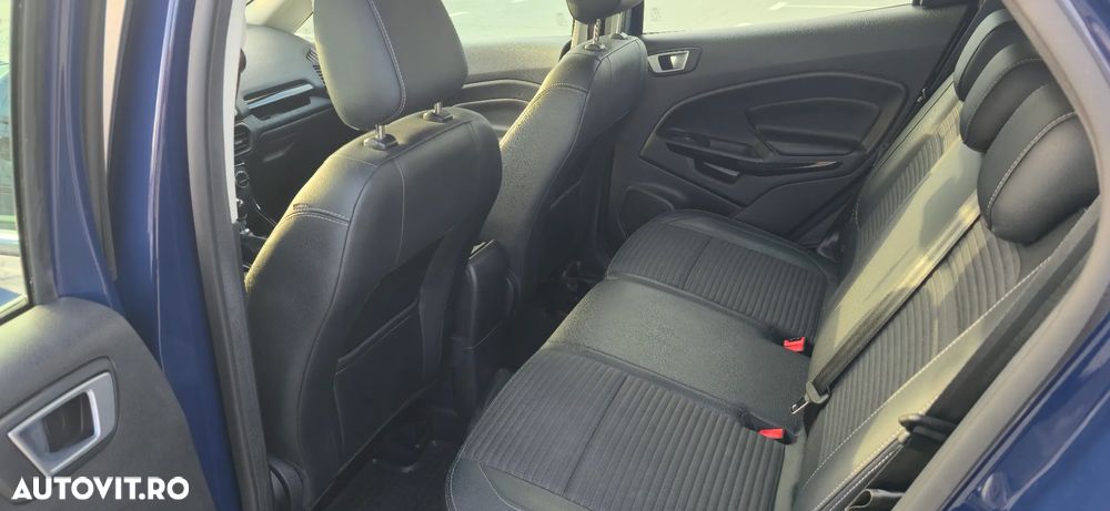 Ford EcoSport 1.0 EcoBoost Titanium - 17