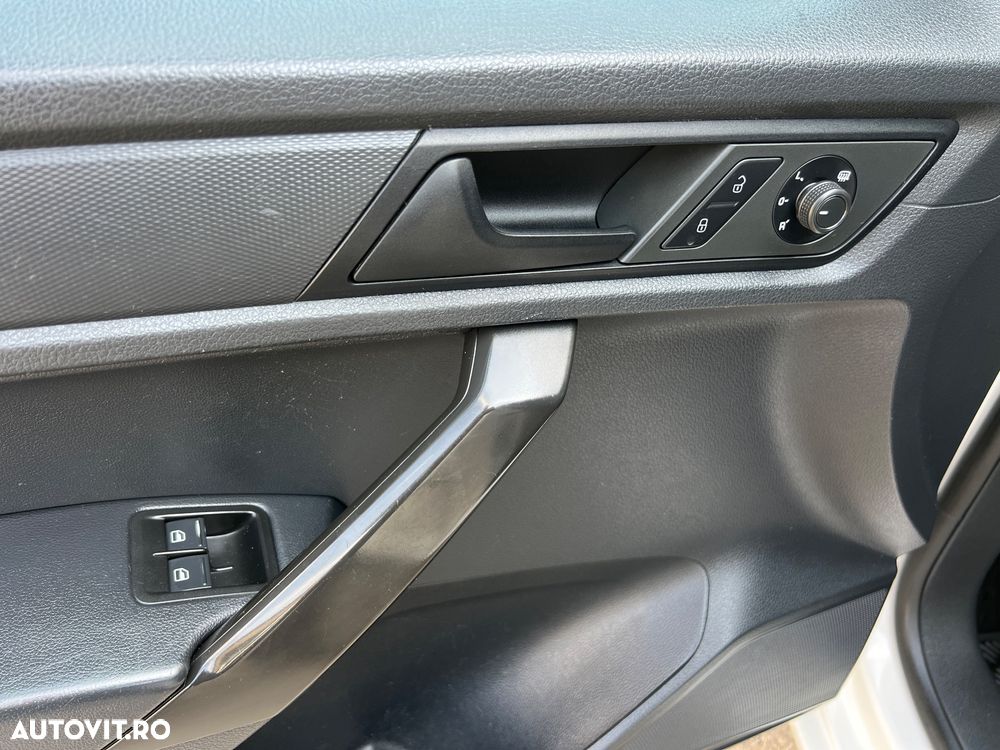 Volkswagen Caddy - 19