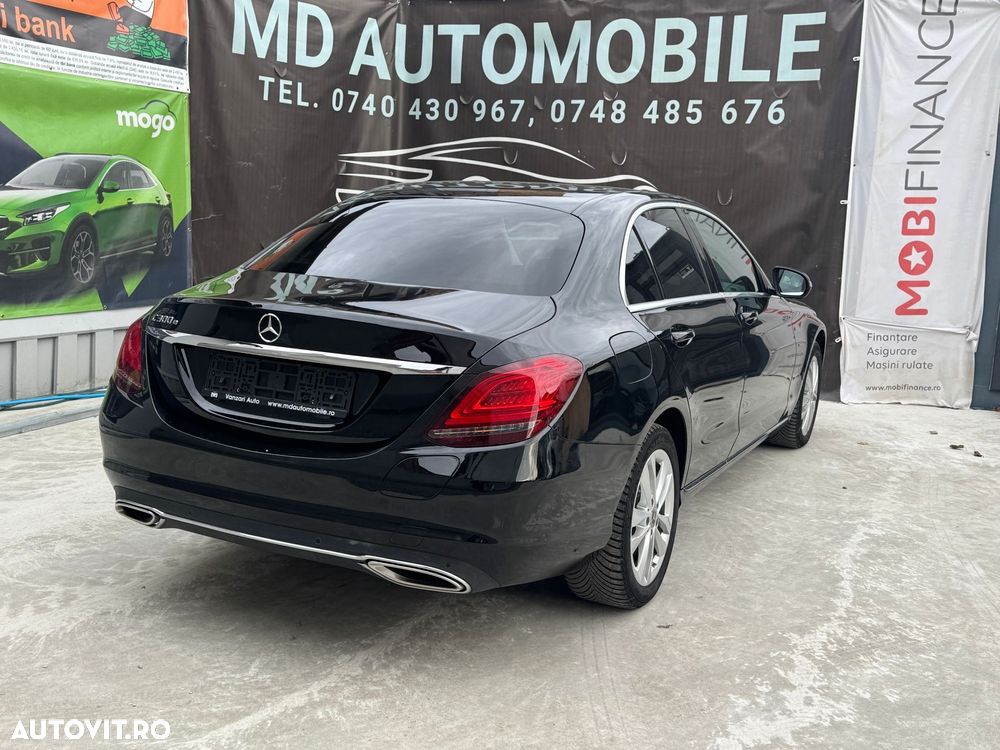 Mercedes-Benz C - 14