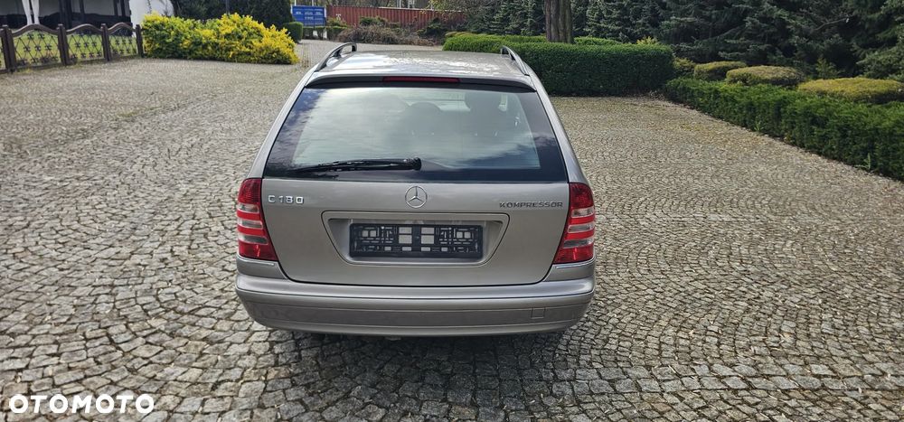 Mercedes-Benz Klasa C 180 Kompressor Automatik Elegance Sport Edition - 3
