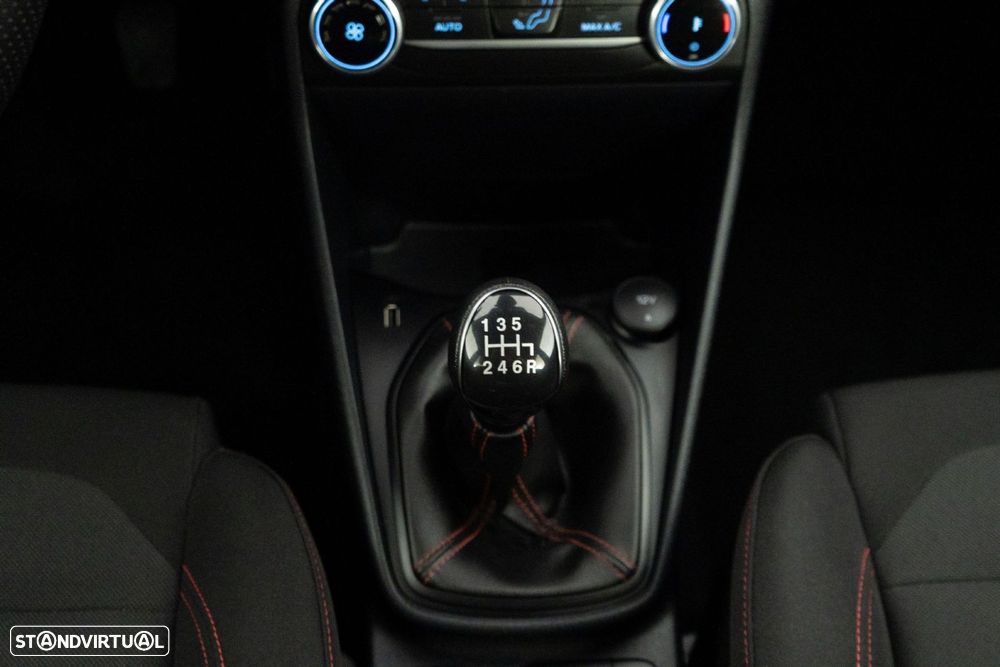 Ford Fiesta 1.0 EcoBoost ST-Line - 23