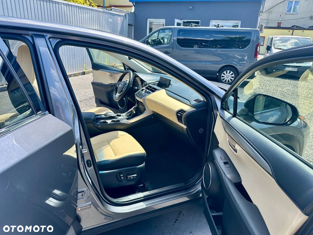 Lexus NX 200t Prestige AWD - 15