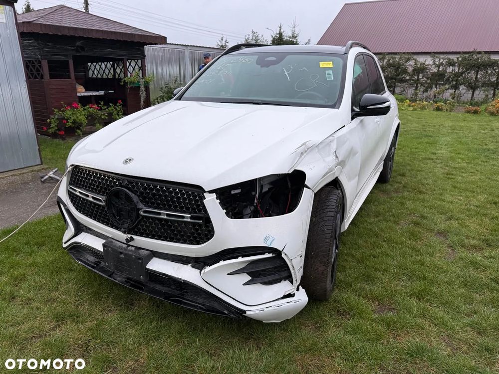 Mercedes-Benz GLE - 15