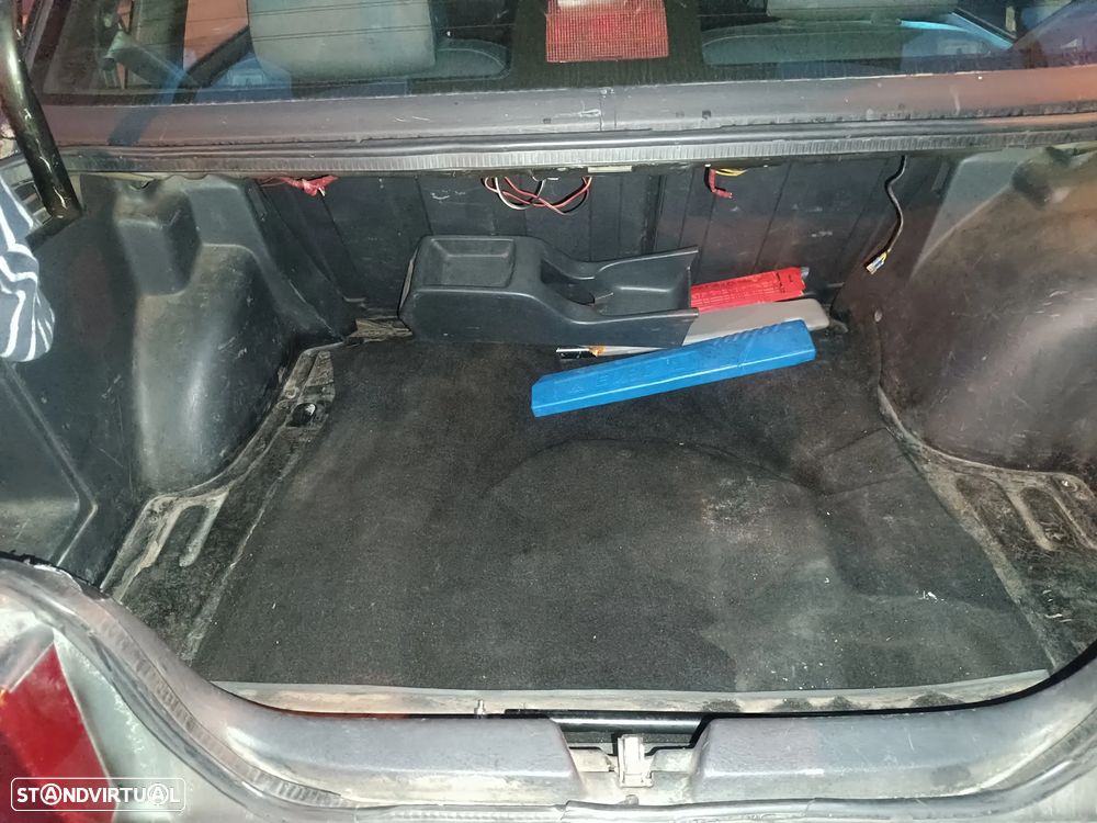 Volvo 460 1.9 TD - 13