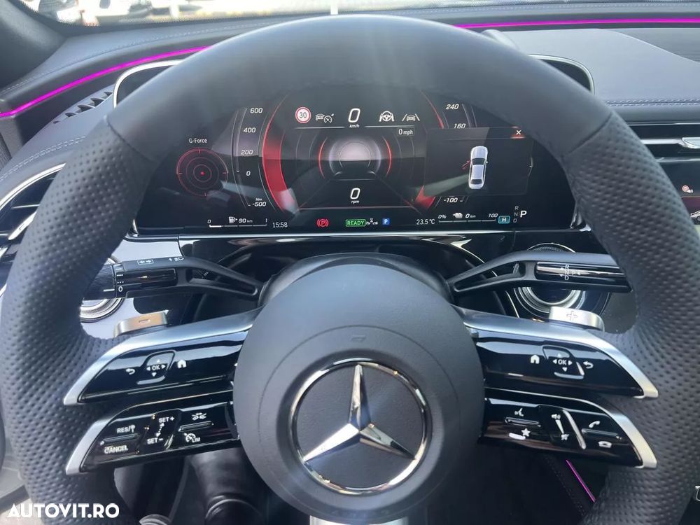Mercedes-Benz E - 11