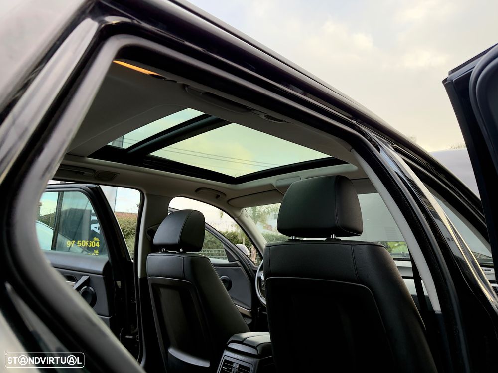 BMW 320 d Exclusive - 45