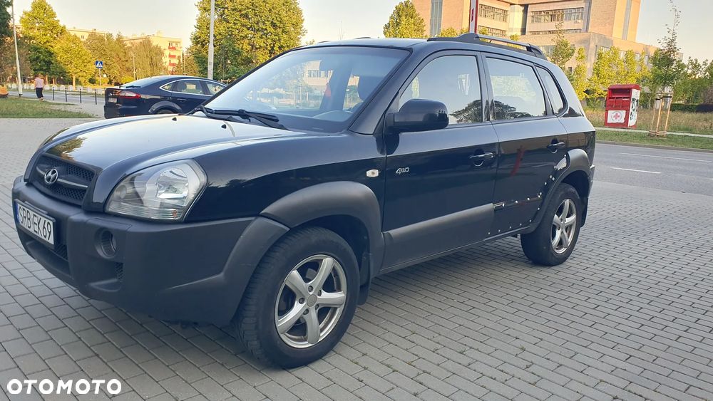 Hyundai Tucson 2.0 CRDi VGT 4WD GLS - 13