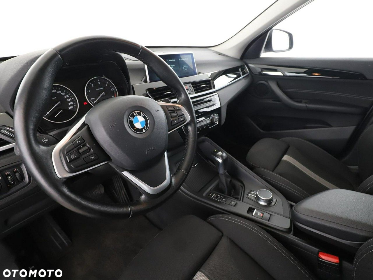 BMW X1 xDrive20d Advantage - 14