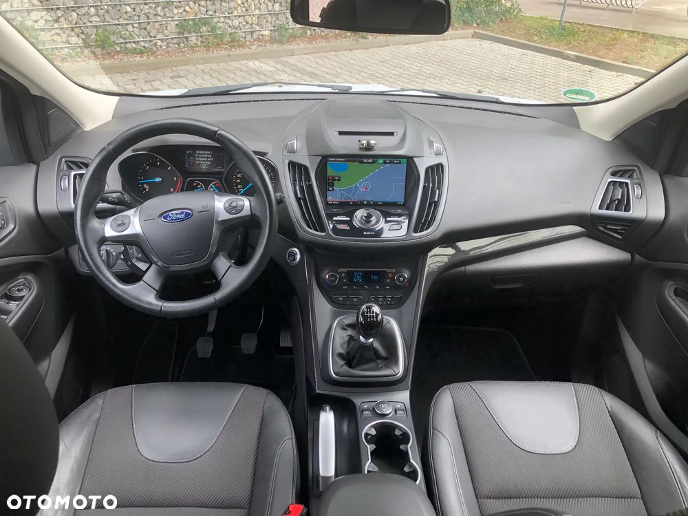 Ford Kuga 2.0 TDCi 2x4 Business Edition - 31