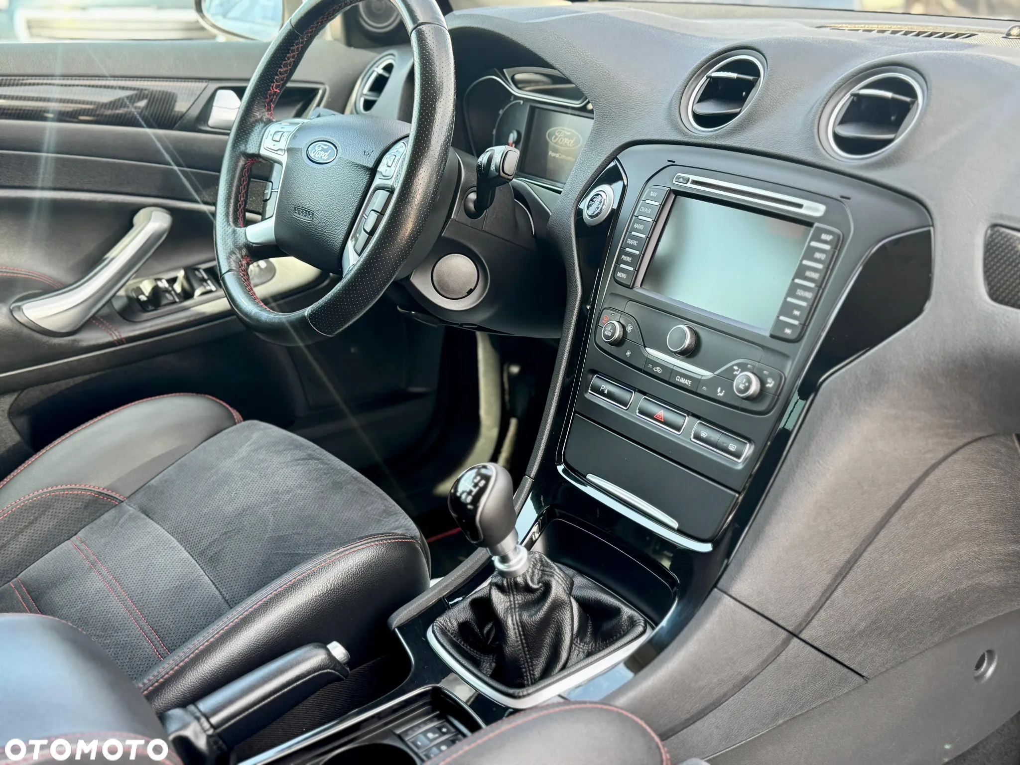 Ford Mondeo 2.0 TDCI Titanium S - 30