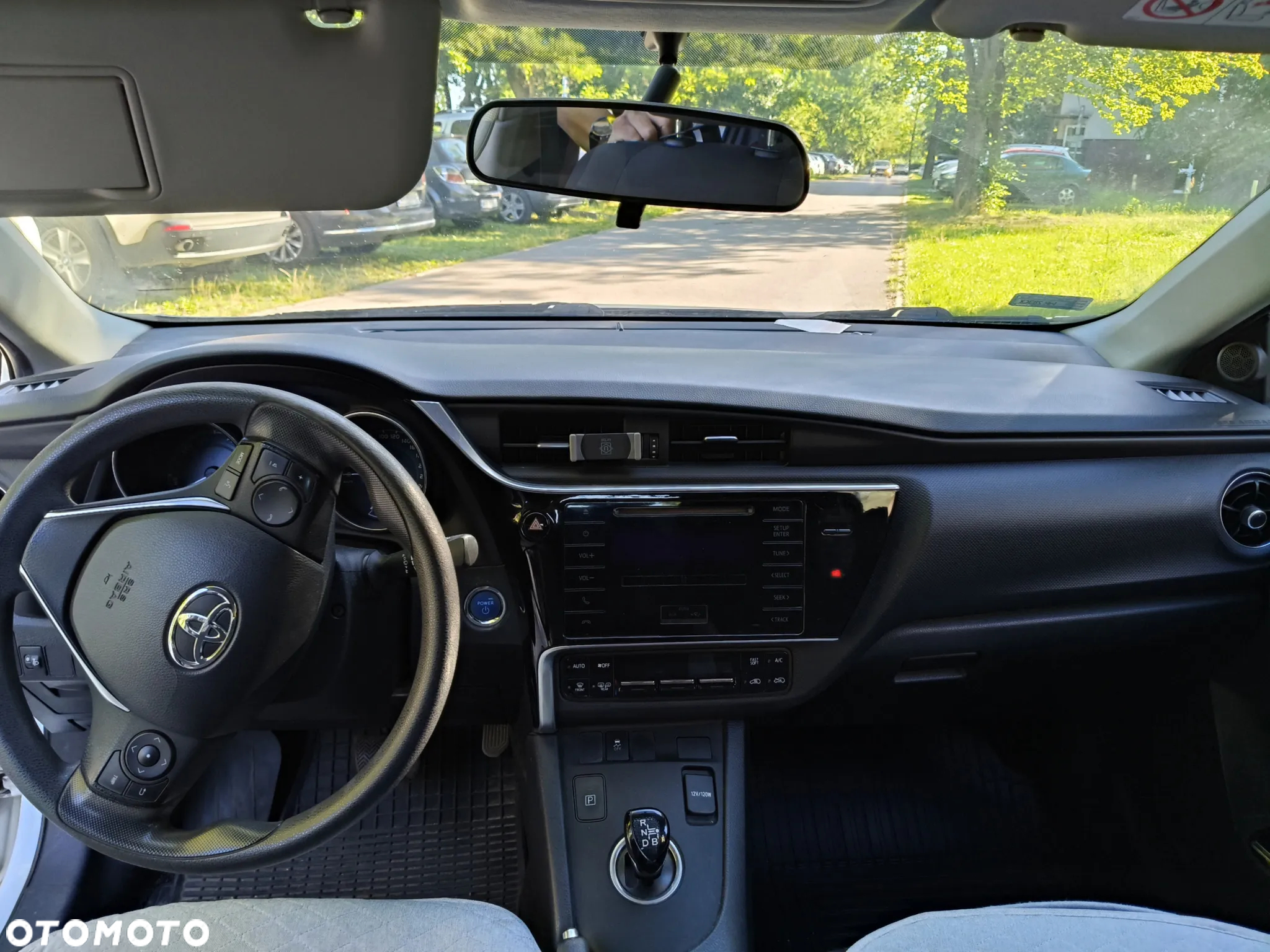 Toyota Auris - 4