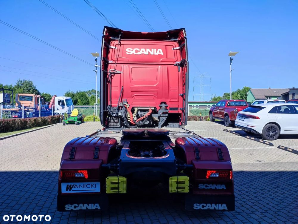 Scania R530 / STANDARD / V8 - 4