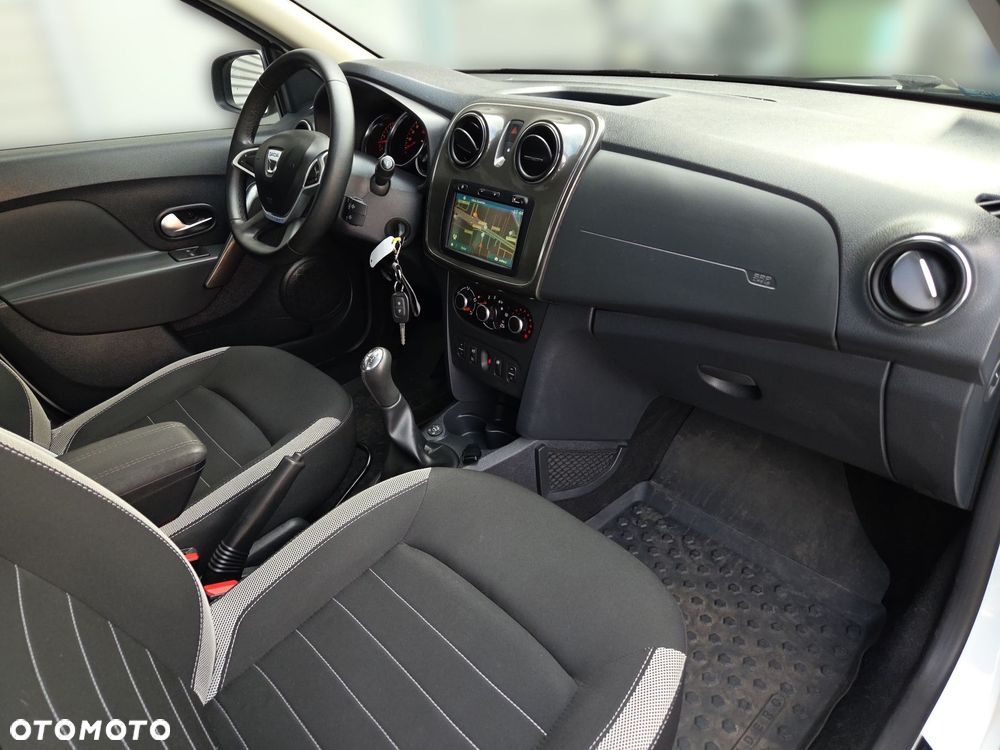 Dacia Sandero Stepway - 13