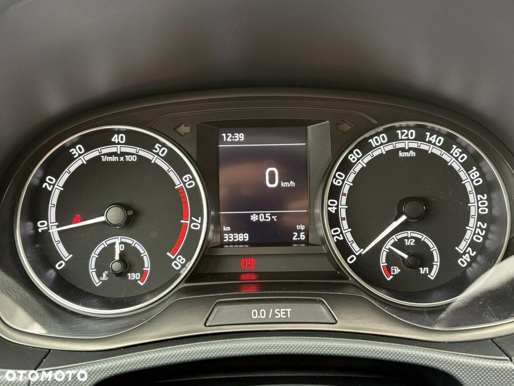 Skoda Fabia 1.0 Active - 27