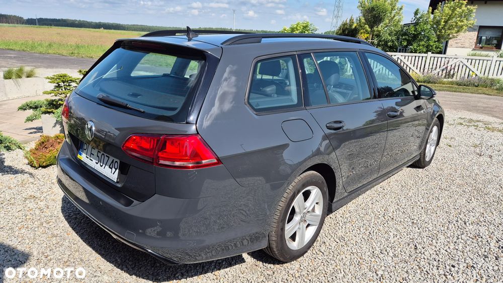 Volkswagen Golf - 17