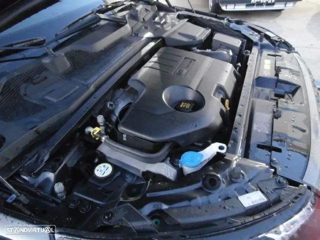 Land Rover Discovery Sport TD4 Aut. HSE Luxury - 40