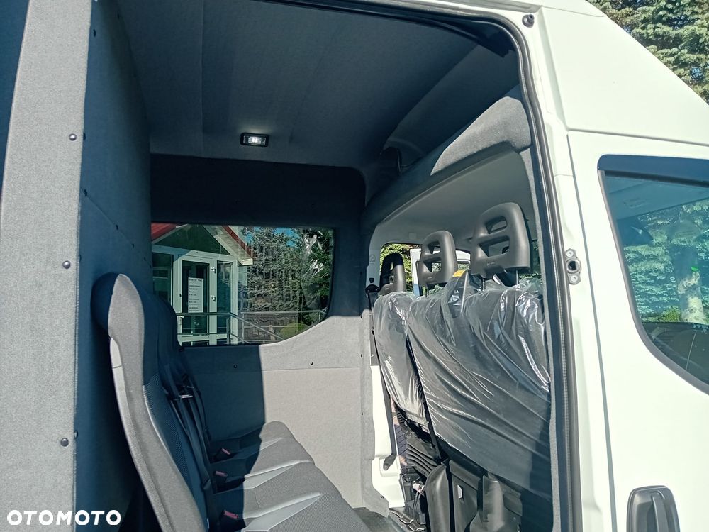 Iveco DAILY 35S18HV L4H2 3.0 180KM Brygadówka - 10