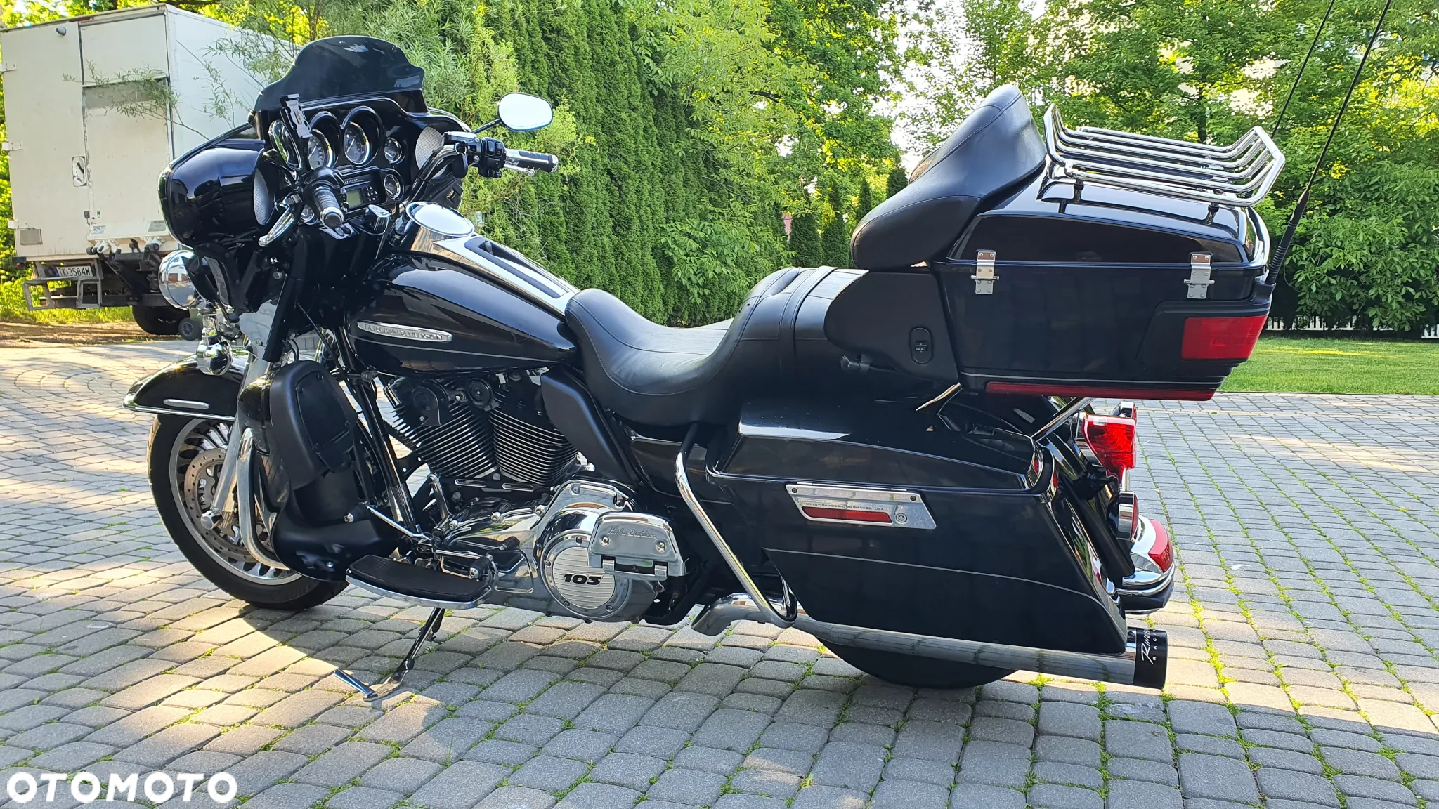 Harley-Davidson FLHTCU Ultra - 4