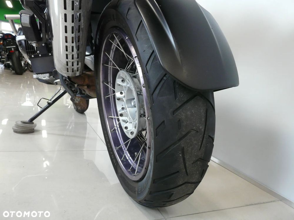 BMW R - 7