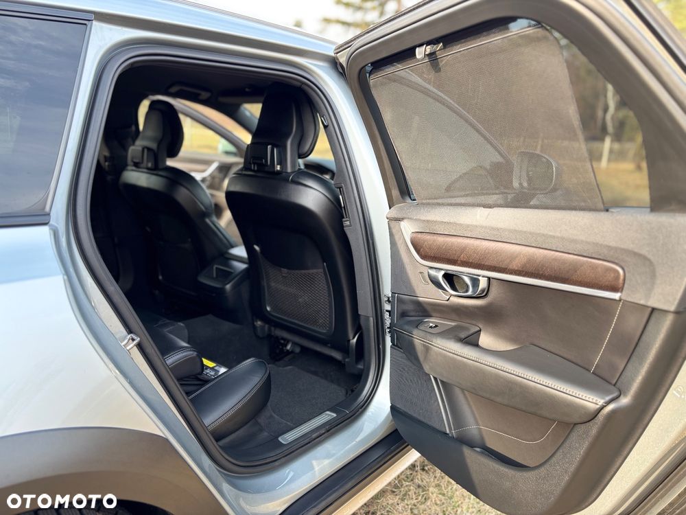 Volvo V90 Cross Country T5 AWD Pro - 27