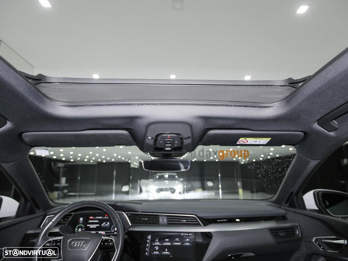 Audi e-tron 50 quattro S line - 12