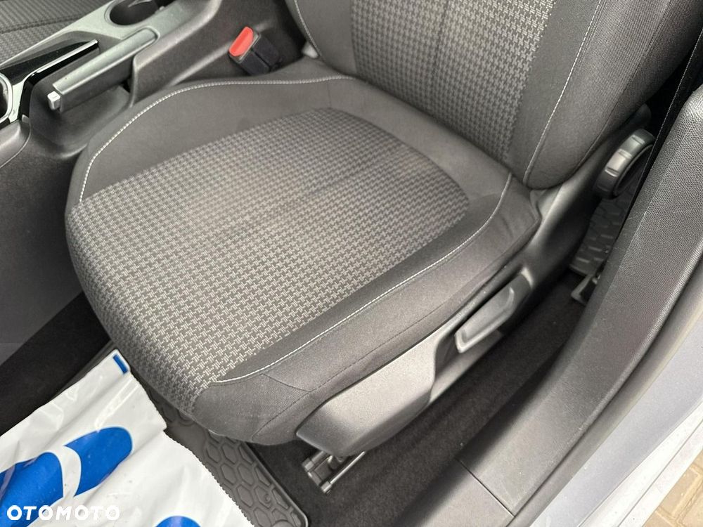 Peugeot 308 - 18