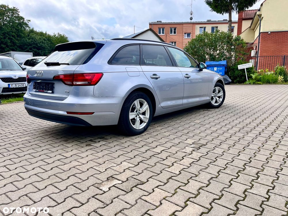 Audi A4 Avant - 8