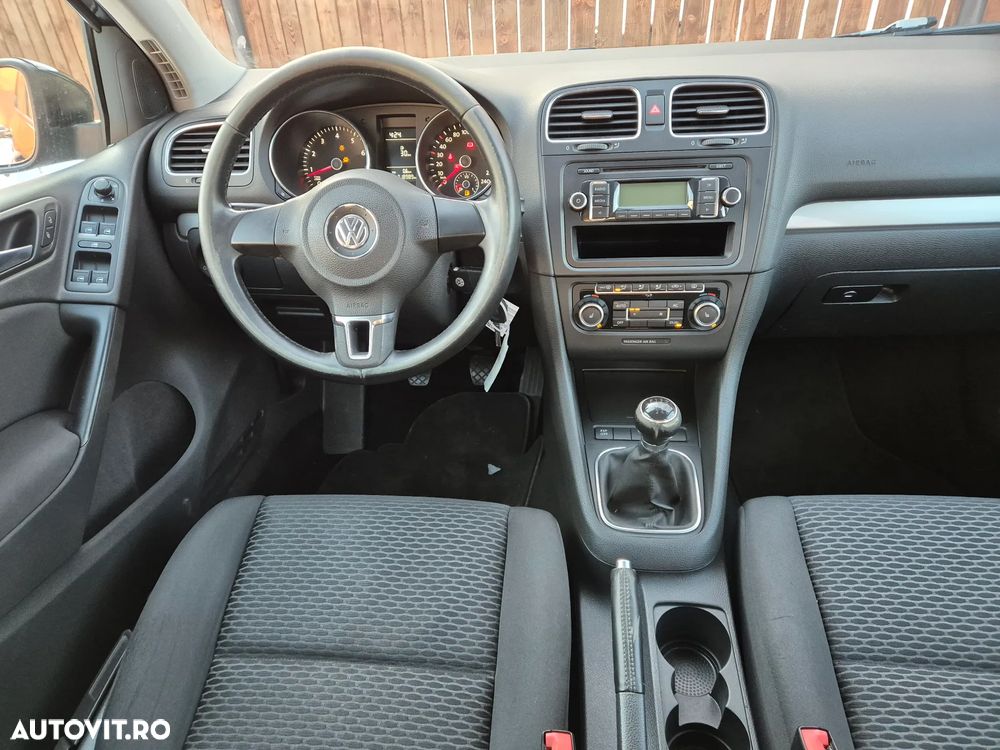 Volkswagen Golf - 15