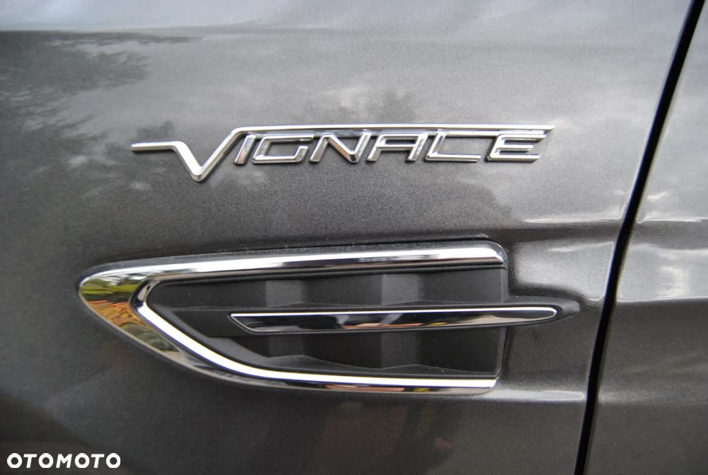 Ford Kuga - 32