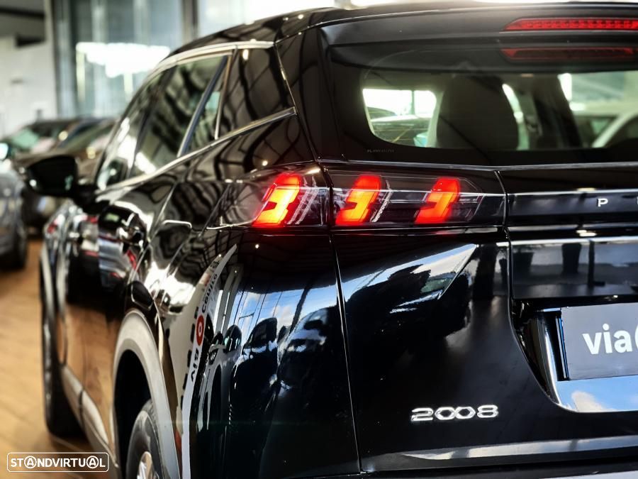 Peugeot 2008 1.2 PureTech Active Pack EAT8 - 7