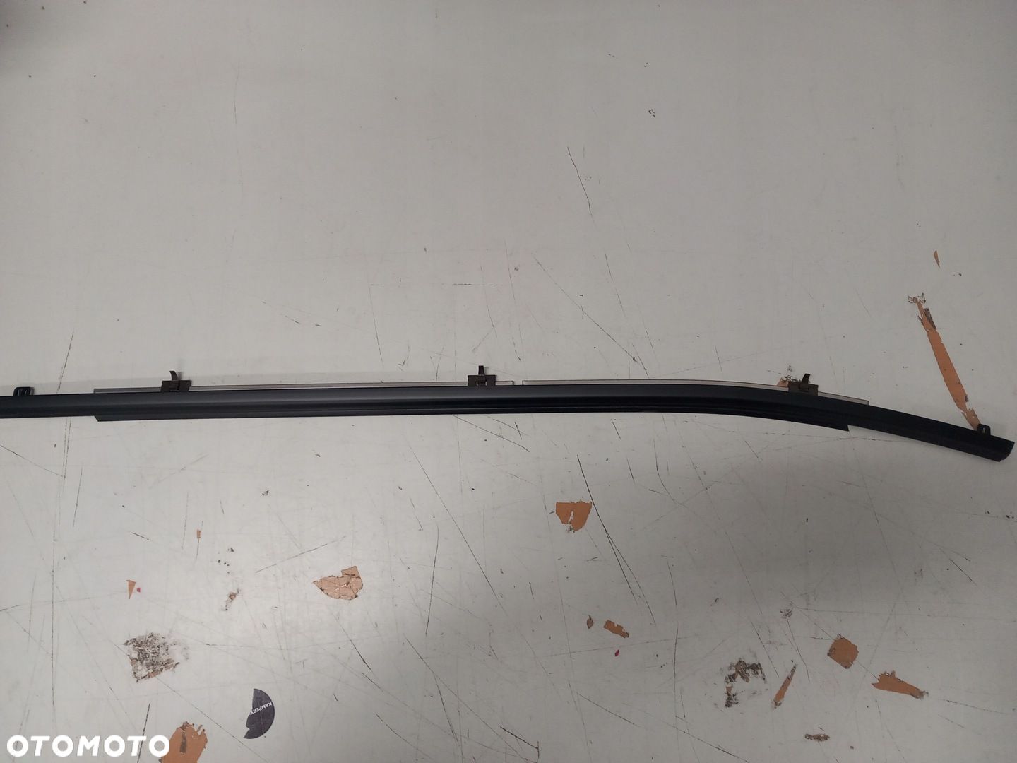 LISTWA USZCZELNIAJĄCA SZYBY PRAWY TYŁ MAZDA 2 11-14 D651-50-660C - 1