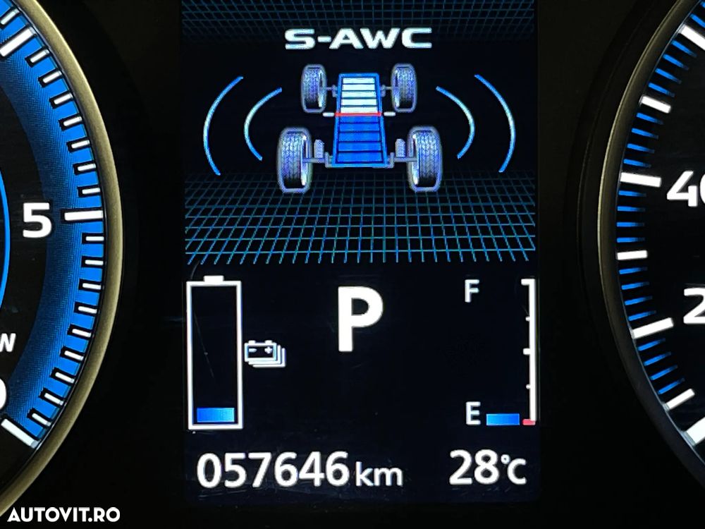 Mitsubishi Eclipse-Cross 4WD Select - 28