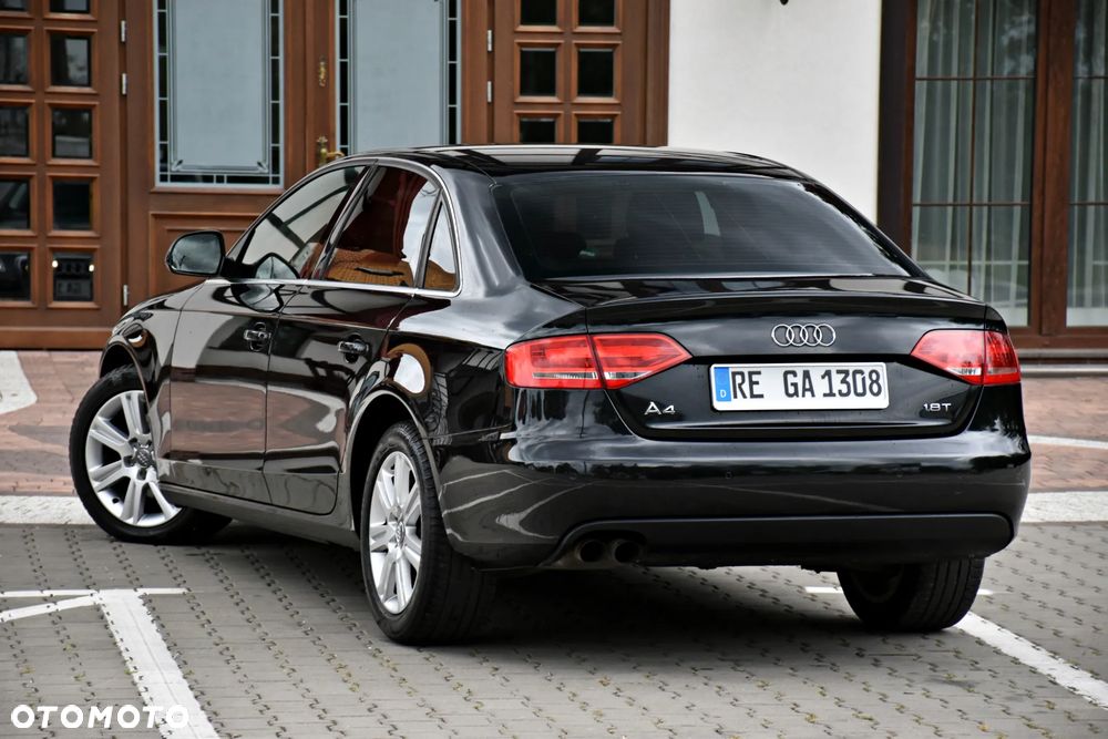 Audi A4 Limousine 1.8 TFSI Attraction - 15