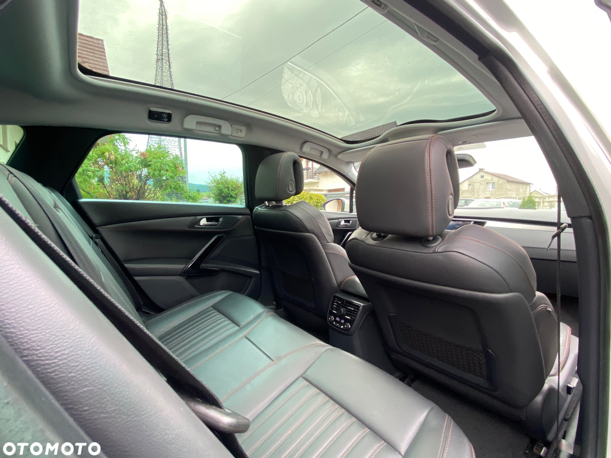 Peugeot 508 RXH 2.0 HDi HYbrid4 - 16