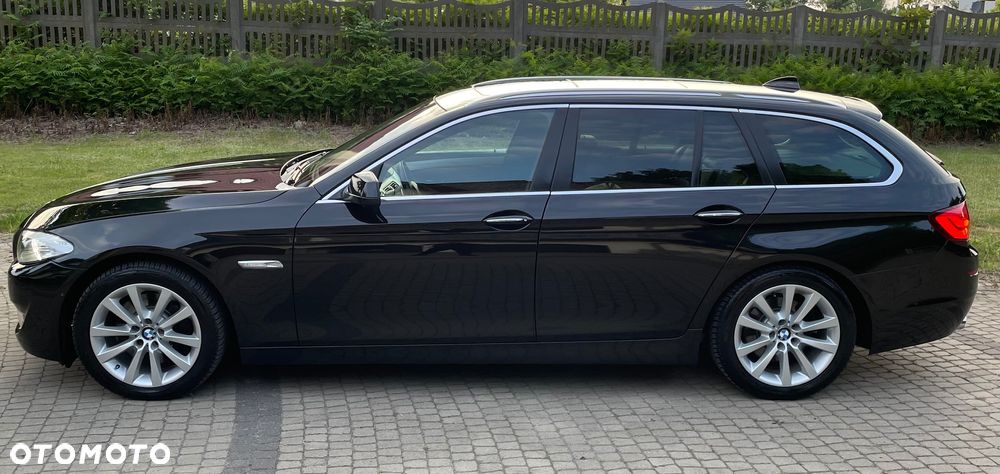 BMW Seria 5 525d - 4