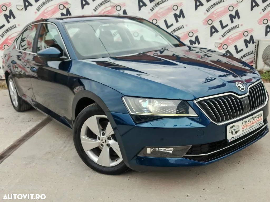 Skoda Superb 2.0 TDI DSG Ambition - 1