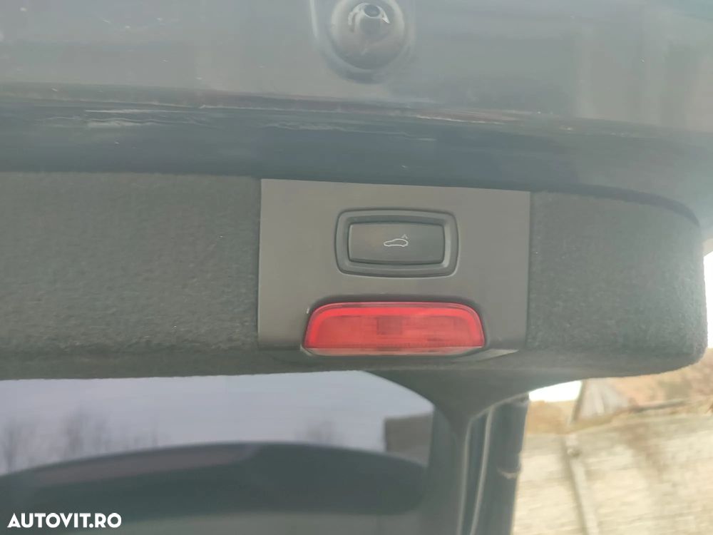 Porsche Cayenne - 16