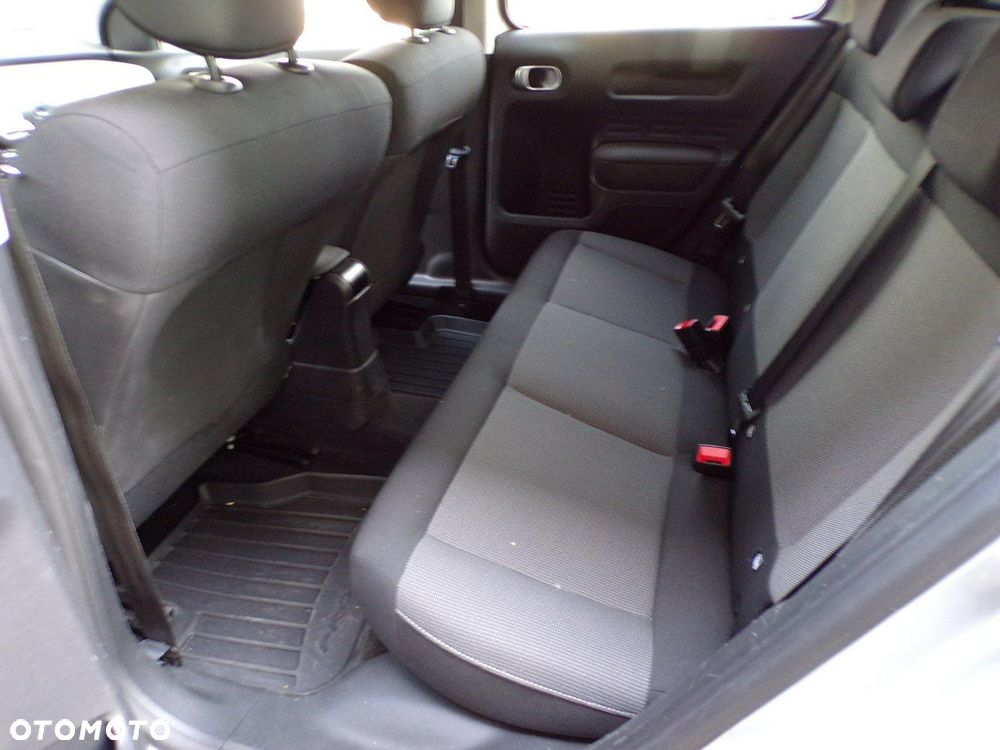 Citroën C4 Cactus - 19