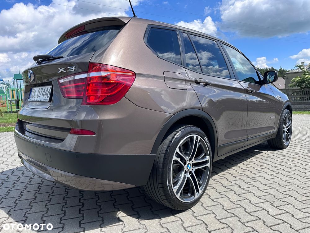 BMW X3 xDrive20d - 14