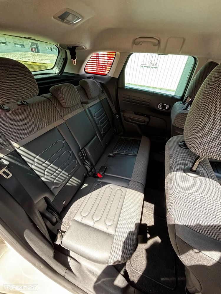 Citroën C3 Aircross PureTech 130 Stop & Start EAT6 OPF SHINE - 19