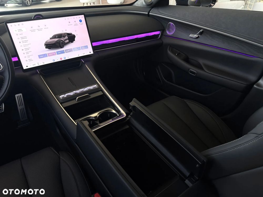 Exlantix ES 100kWh Premium AWD - 26