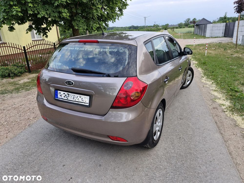 Kia Ceed 1.6 Crdi Comfort - 5