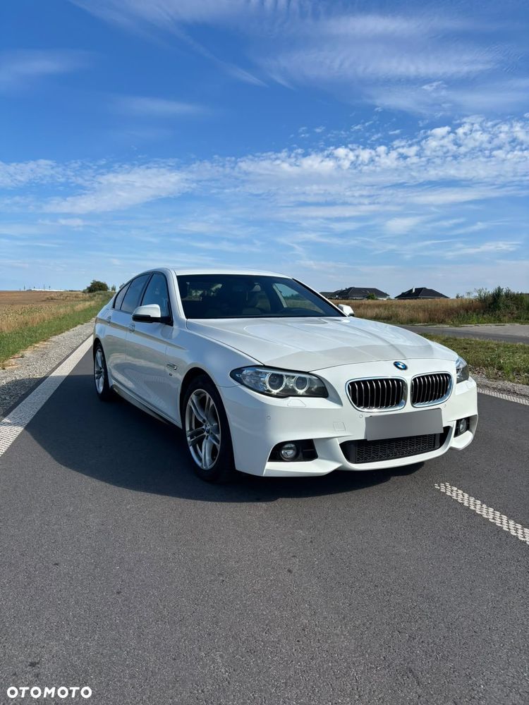 BMW Seria 5 520d xDrive - 1