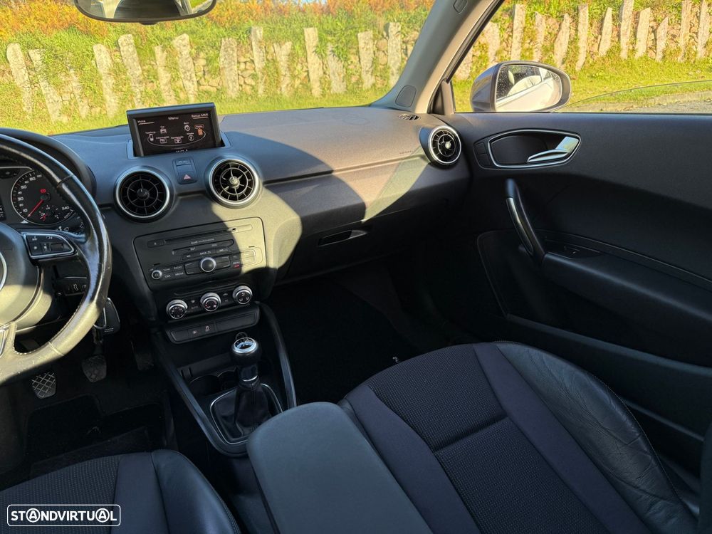 Audi A1 1.6 TDI S line Sport Pack - 31