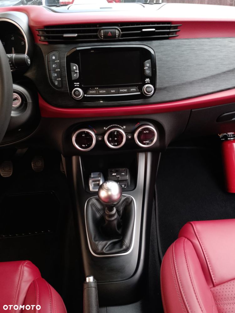 Alfa Romeo Giulietta 1.6 JTDM Super - 29